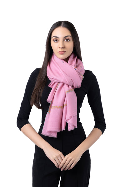 Pashmina &amp; Cashmere Shawl Styling Guide: Top 5 Methods &amp; Styles